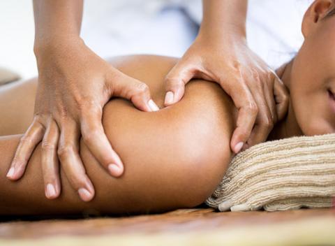 Oddych, nová energia a naštartovanie ozdravujúceho procesu v Centre relaxu. Masáže pre vašu celkovú harmonizáciu a relaxáciu.