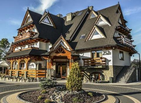 Ak hľadáte odpočinok vo dvojici či relax a zábavu pre celú rodinu, odpoveď je jasná – penzión Burkaty v Poľsku s polpenziou a wellness.