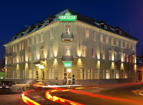 Víkendový pobyt v historickom hoteli EUROPA v Poprade s raňajkami v cene.