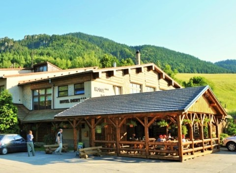 Hotel Diery*** Terchová, 4 vstupenky 1+1 zadarmo na vstup do celého wellness centra.
