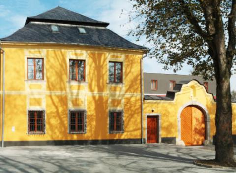 Ak hľadáte atmosféru kľudu, ste na správnej adrese. Ubytovanie na Fare Rančířov na Vysočine s raňajkami, večerou a vstupom do wellness.