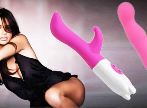 Spoľahlivý a vždy pripravený priateľ po ruke, ktorý vám splní aj tie najtajnejšie túžby! Luxusný vibrátor G-spot vás unesie na vlne rozkoše.