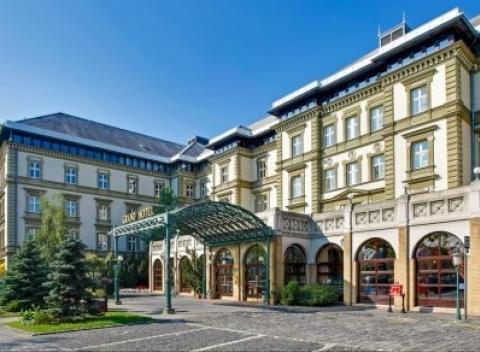 Užite si pobyt v najkrajšom európskom meste v Budapešti. Luxusný 4* Grand Hotel Margitsziget s neobmedzeným wellness a polpenziou.