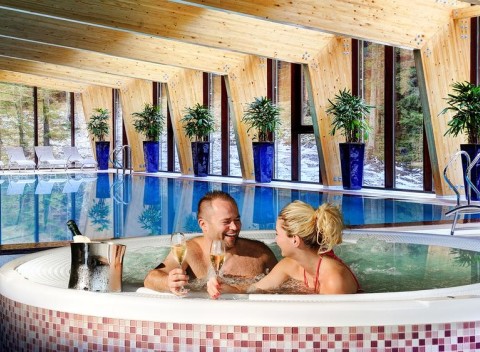 Detoxikačný wellness pobyt v Jasnej vo Wellness Hoteli Chopok s polpenziou.