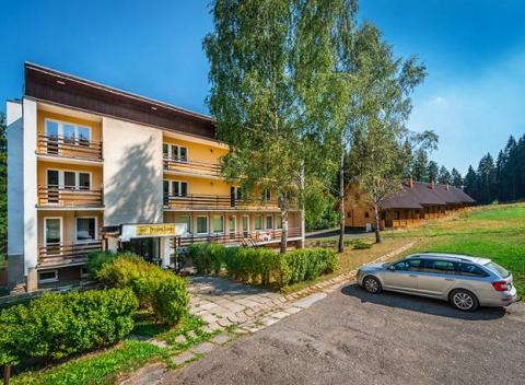 Doprajte si oddych v lone tatranskej prírody. Pobyt v penzióne Limba*** s množstvom voľnočasových aktivít a polpenziou. 