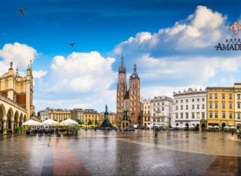 Objavte kúzla najkrajšieho mesta v Európe, poľského Krakova. Dovolenka v luxusnom 4* hoteli Amadeus v centre mesta s raňajkami. 