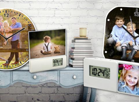 Stolové alebo nástenné hodiny s fotografiou. Čas na blízkych je vždy, keď sa niekam ponáhľate, aj keď máte malú chvíľku na spomienky.