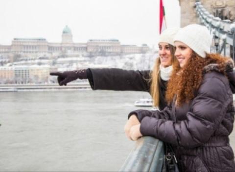 Pobyt v luxusnom 4 * hoteli Belvedere priamo v centre Budapešti si rozhodne nenechajte ujsť. Tešte sa na wellness s panoramatickým výhľadom.