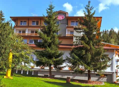 Doprajte si nezabudnuteľný relax v nádhernom prostredí Nízkych Tatier. Wellness pobyt s procedúrami a polpenziou v AVENA RELAX HOTEL***.