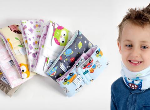 Keď útočí bacil Cecil a Cyril, je potrebné vytasiť zbrane ťažkého kalibru. Zábalový pás na krk proti bolestiam v hrdle pre deti i dospelých.