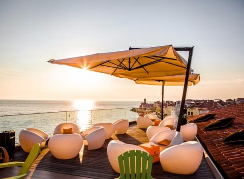 Romantika v najkrajšom meste Slovinska - Piran. Pobyt v hoteli Piran**** s výhľadom na more, dokonalé uvoľnenie vo wellness a raňajky. 