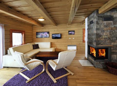 Rozprávková zima v skutočnom raji pre milovníkov prírody. Pobyt na Liptove s ubytovaním v luxusných chatkách Magura Village až pre 6 osôb. 