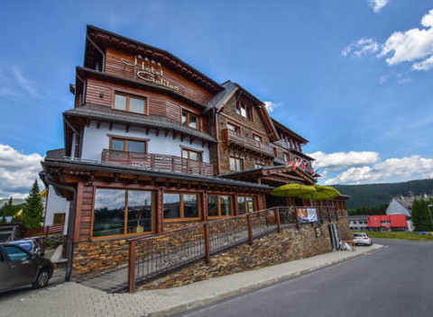 Wellness dovolenka na toskánsky štýl v hoteli Galileo Donovaly**** s polpenziou a úžasným personálom.