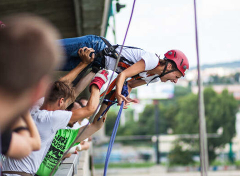 Kyvadlový zoskok z mosta Lafranconi - brutálny zážitok, na ktorý tak skoro nezabudnete.