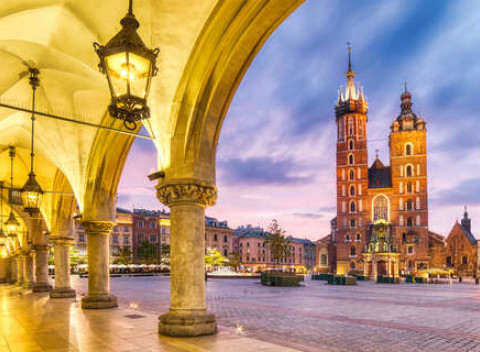 Pobyt so stravou a wellness v 4* hoteli Sympozjum s ľahkým prístupom do centra Krakova.