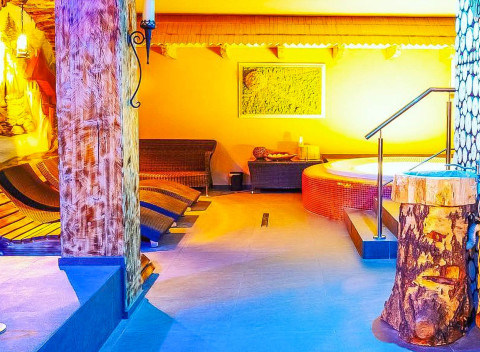 Orava v Penzióne Zbojnícka Koliba so štýlovým wellness, pivným kúpeľom a polpenziou + dieťa zdarma.