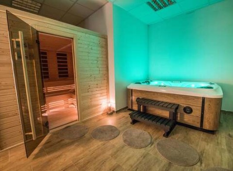 Privátne wellness pre 2 osoby na 2 hodiny s ovocím a čajom v priestoroch HYC v Petržalke.