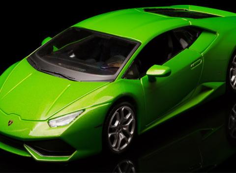 Jazda v nadupaných superšportoch Lamborghini, Ferrari, Maserati alebo Porsche. Zošliapnite pedál jedného z najluxusnejších superšportov. 