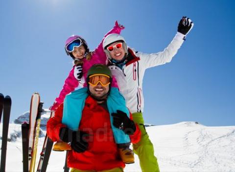 Užite si pár dní alebo aj dlhšiu zimnú dovolenku na zdravom tatranskom vzduchu! Rodinný pobyt s polpenziou v penzióne Palušák - Stará Lesná.