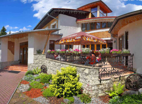 Dovolenka na Liptove v Horskom hoteli Mních s wellness – cyklotúra, turistika, relax a zábava.