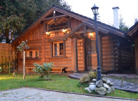 Vitajte v rodinnom penzióne Vila Maria v Belianskch Tatrách, kde si užijete nerušený relax s celou rodinou počas zimnej i letnej sezóny.