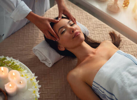 Ošetrenie pleti v znamení Ajurvédy, úplný relax pre telo aj pre dušu v LaMére cosmetic salon.