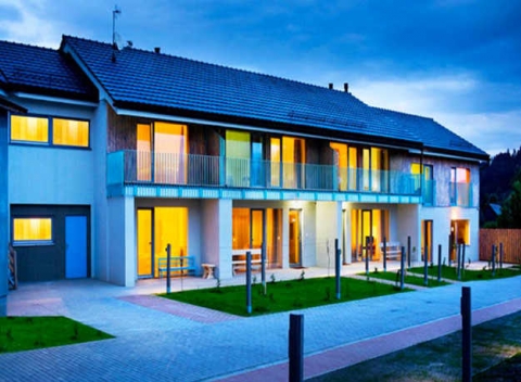 Príďte si odpočinúť do kúzelného prostredia našich malých veľhôr! Rodinná dovolenka s lyžovačkou a wellness v Apartmánoch Čerešňový Sad. 