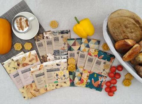 Ekologické bavlnené obaly a vrecká FiBee napustené so včelím voskom.