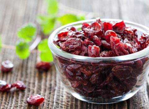 Brusnice - bobule plné zdravia, prospievajú celému telu. V ich útrobách sa nachádza množstvo cenných látok a sú silným antioxidantom. 