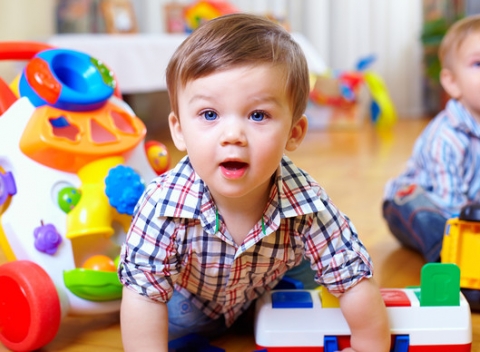 Potrebujete si niečo vybaviť a neviete čo s vaším drobčekom? V súkromných jasličkách Mackovo sa oň profesionálne postarajú.