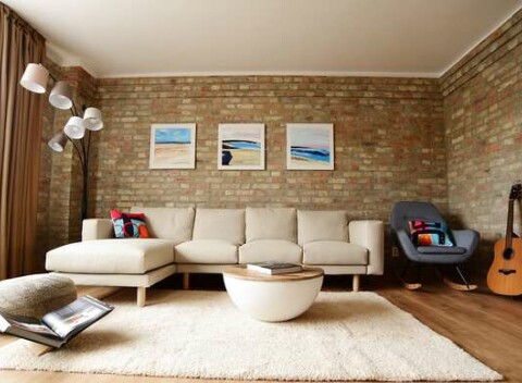 Ubytovanie v artovom apartmáne, ktorý vás uchváti v Nových Zámkoch.