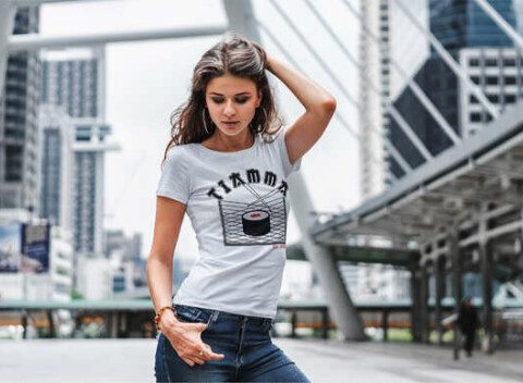 Prémiové unisex tričká zo 100 % bavlny dizajnované na Slovensku.