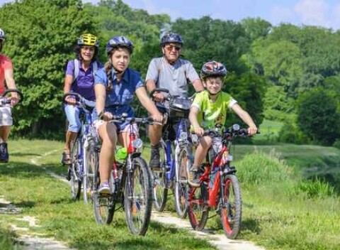 Relaxačný pobyt na Vysočine v štýlovej Chalupe Na Špici s polpenziou, masážou, wellness a množstvom aktivít.