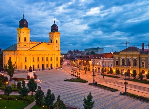 Užite si skvelú relaxačnú dovolenku v maďarskom meste Debrecín. Pobyt v Hoteli Malom**** s polpenziou a vstupom do Aquaticum Mediterranean.