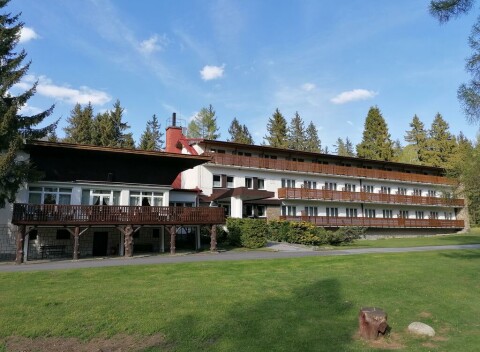 Užite si krásu slovenských veľhôr - Tatier. Pobyt v hoteli Spojar pri lyžiarskom stredisku Dolinky.