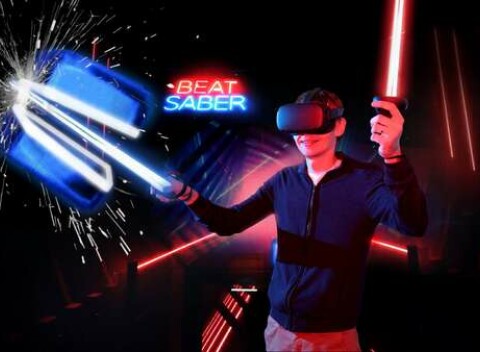 Požičanie virtuálnej reality na celý víkend (okuliare + 10 hier + kuriér k vám domov).