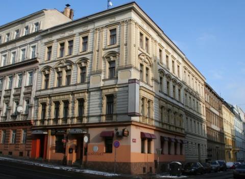 Vyrazte do Prahy. Metropoly zábavy, kultúry, pamiatok, dobrého jedla a piva. Pobyt v rodinnom hoteli Anette pre dvoch s raňajkami.