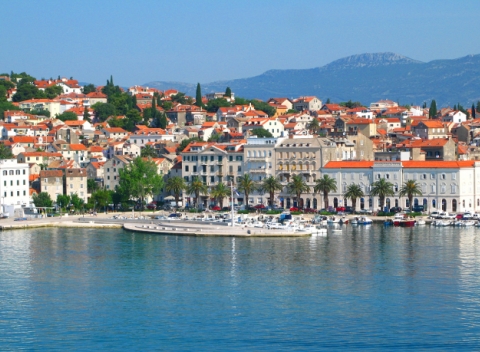 Krásna a slnečná dovolenka na pobreží Jadranského mora v meste Split. Pobyt s raňajkami v modernom hoteli Split Inn*** v centre mesta. 