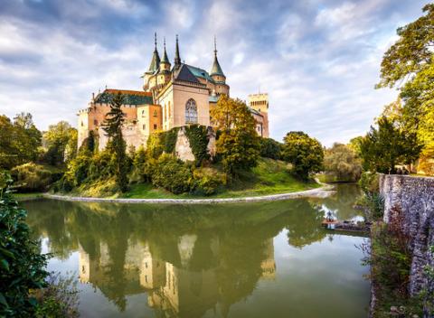 Prežite skvelý víkend v útulnom a očarujúcom hoteli s veľkým srdcom v hoteli Belassi**** v rozprávkovom kúpeľnom meste Bojnice. 