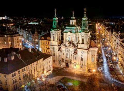 Vyrazte za romantikou do Prahy a užite si relax v hoteli Excellent***. Čakajú vás skvelé raňajky a zľava na plavbu loďou s výkladom o Prahe.