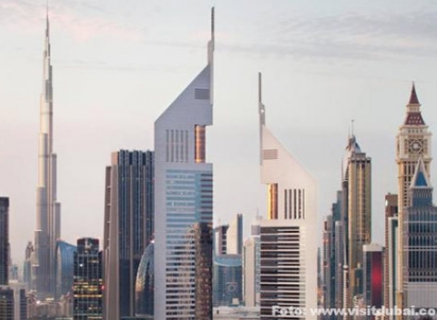 Zažite ultramodernú dovolenku v Dubaji, či využite komfortné ubytovanie počas vašej pracovnej cesty. Pobyt v Dubaji v 4* hoteli s raňajkami.