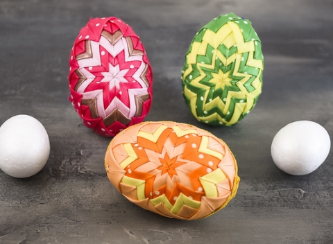 Kreatívne kurzy v Šperkove - vlastnoručne vyrobené šperky, kozmetika či veľkonočné ozdoby. Naučte sa vyrábať handmade veci s dušou a srdcom.