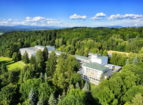Najkrajší pobyt v srdci prírody v kúpeľoch Sliač v hoteli Palace*** s plnou penziou a procedúrami.
