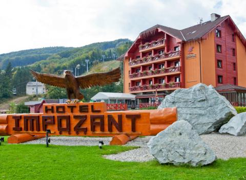 Malebný horský hotel Impozant**** na brehu Valčianskeho jazera je to pravé miesto, kde môžete dokonale zrelaxovať a nabrať nové sily. 