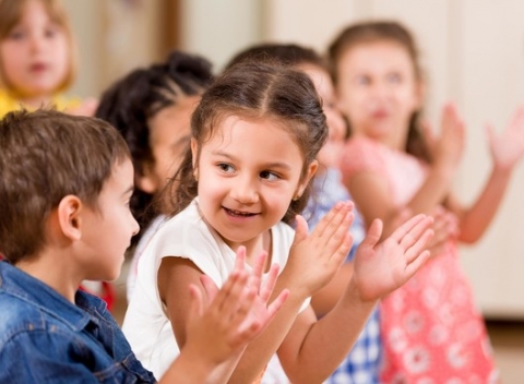 Detský denný tábor v detskom centre RETRO Kids v Bratislave. Naozaj bohatý program pre vaše ratolesti počas jedného týždňa.