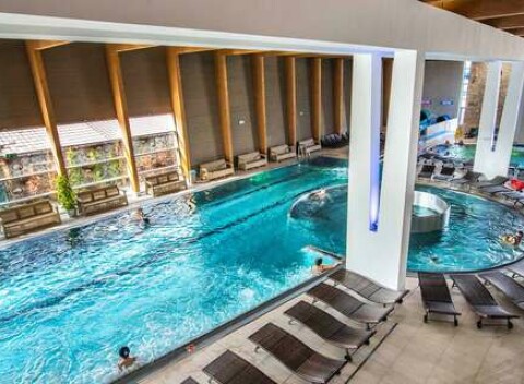 Zábava vo vodnom svete a relax vo wellness v Aquaparku Trnava - vstup do wellness či vodného sveta.