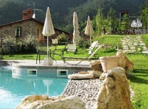 Jedinečná dovolenka v talianskom Toskánsku s ubytovaním v luxusnom 4* hoteli Borgo I Tre Baroni so vstupom do bazéna a raňajkami.