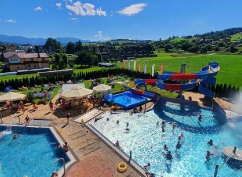 Relax v unikátnej vode kúpeľov Termy Szaflary len 30 min. od hraníc.