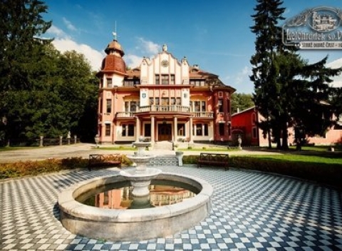 Vráťte sa v čase a užite si pobyt v Letohrádku sv. Vojtecha na Vysočine s wellness a raňajkami.