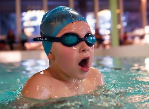 Kurz plávania pre deti od 5 do 12 rokov, aj pre dospelých. Už sa nemusíte báť vody!
